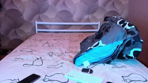 Snapshot of ian_flor chatting on December 13, 7:53 pm Ian Flor online show from December 13, 7:53 pm