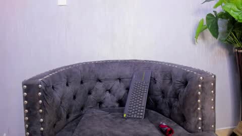 Snapshot of ian_jhonson_ chatting on March 12, 8:08 am Ian online show from March 12, 8:08 am