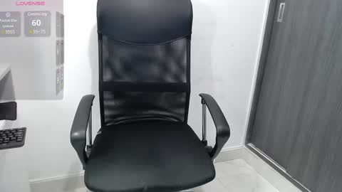 Snapshot of ian_taylor_xxx chatting on January 24, 5:00 pm ian_taylor_xxx online show from January 24, 5:00 pm