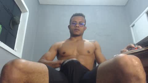 ian_tuner online show from December 10, 7:26 am