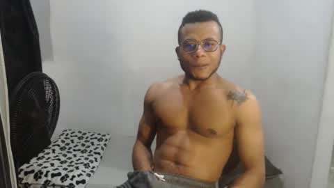 ian_tuner online show from December 14, 1:22 am