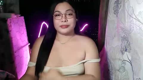 iana online show from April 29, 7:56 am