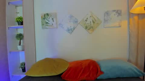 ian  online show from December 3, 3:14 am