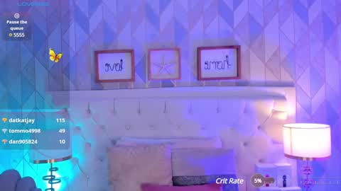  iara smith  online show from January 27, 3:18 pm