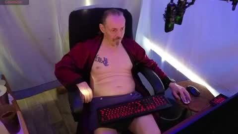 Rich online show from June 17, 12:02 am
