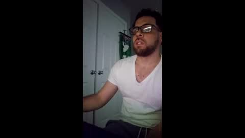 Snapshot of icarra413 chatting on May 15, 11:01 pm icarra413 online show from May 15, 11:01 pm