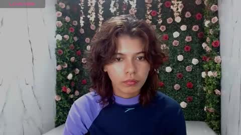 ice_199 online show from November 12, 2:45 am