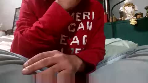 Snapshot of icefunky chatting on November 19, 8:47 am icefunky online show from November 19, 8:47 am