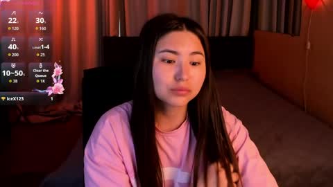 Snapshot of iceicebabe_ chatting on June 10, 2:12 am Aiza online show from June 10, 2:12 am