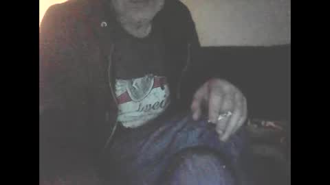 icemandude online show from February 1, 10:44 pm