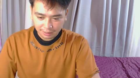 iconic_vince online show from December 15, 4:22 pm
