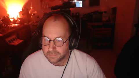 icum4ladies2021 online show from January 19, 1:09 am