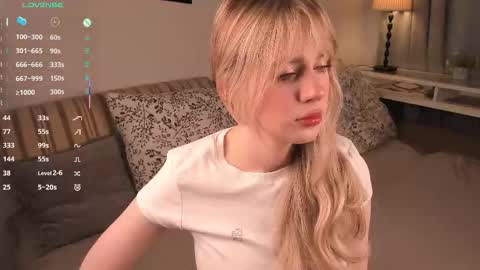 Jane online show from December 14, 9:03 am