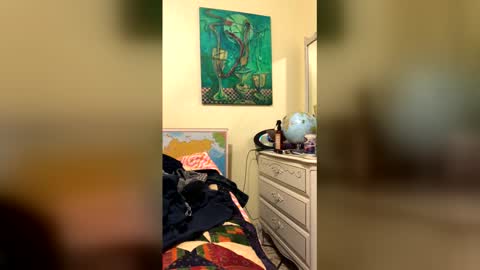 Snapshot of id10t4u chatting on March 20, 4:17 am id10t4u online show from March 20, 4:17 am