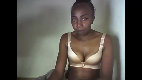 ideal_01 online show from May 15, 9:11 pm