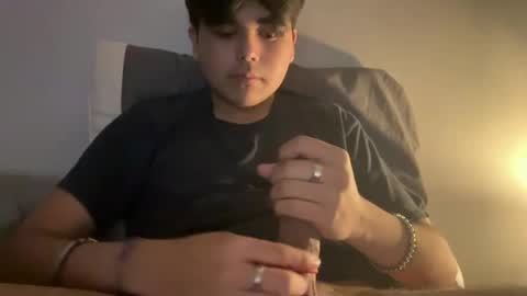 Snapshot of idk12327 chatting on February 6, 9:11 am idk12327 online show from February 6, 9:11 am