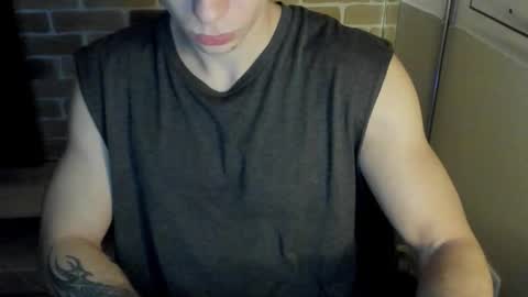 yo online show from November 30, 8:46 pm