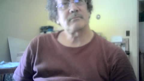 Snapshot of ignoredlittlestloser chatting on June 16, 3:14 pm ignoredlittlestloser online show from June 16, 3:14 pm