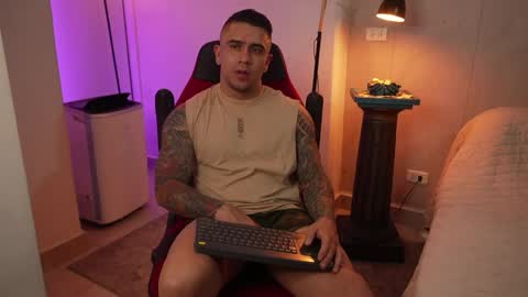 Snapshot of igor_scott chatting on May 27, 1:24 am Igor scott online show from May 27, 1:24 am