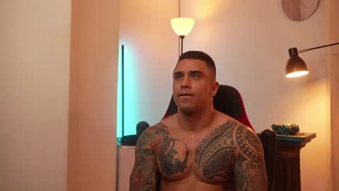 Snapshot of igor_scott chatting on June 16, 11:51 pm Igor scott online show from June 16, 11:51 pm