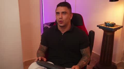 Snapshot of igor_scott chatting on June 19, 7:45 am Igor scott online show from June 19, 7:45 am