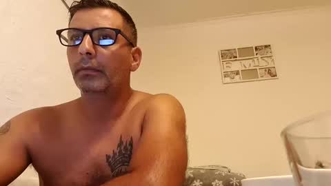 Snapshot of ihtiandar1008 chatting on September 21, 4:47 am ihtiandar1008 online show from September 21, 4:47 am