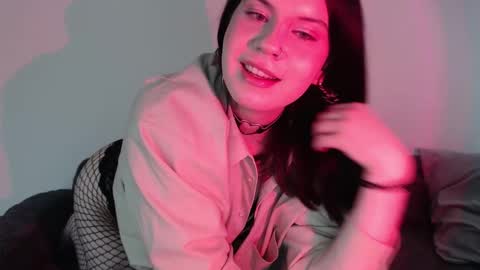 Vella online show from September 19, 8:16 am