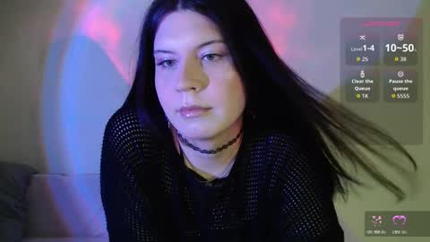 Vella online show from November 15, 9:43 pm