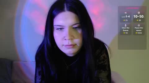 Vella online show from November 18, 6:34 pm