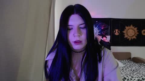 Vella online show from April 29, 11:36 am