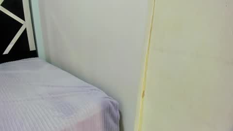 Isabella online show from October 1, 1:50 pm