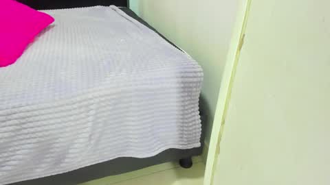 Isabella online show from October 2, 1:07 pm