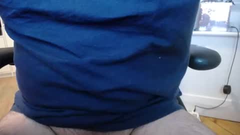 ijustmetagirlnamed online show from April 26, 9:01 pm