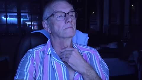 ikwiljeneuken123 online show from March 7, 4:20 am