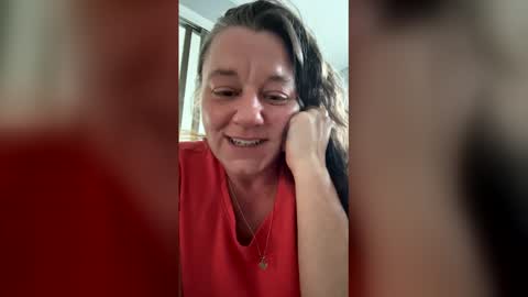 Snapshot of ilanamumma chatting on June 5, 11:32 pm ilanamumma online show from June 5, 11:32 pm