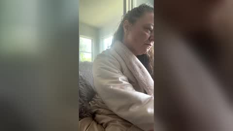Snapshot of ilanamumma chatting on June 6, 4:44 pm ilanamumma online show from June 6, 4:44 pm