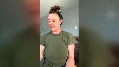 Snapshot of ilanamumma chatting on June 7, 2:54 pm ilanamumma online show from June 7, 2:54 pm