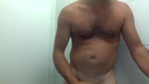 Snapshot of ilcaponero chatting on July 13, 12:35 am ilcaponero online show from July 13, 12:35 am