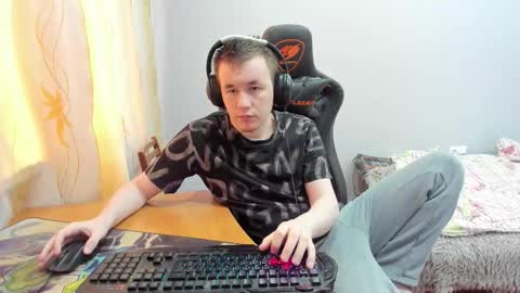 iliaskris online show from November 5, 8:47 am