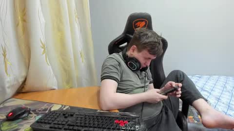 Snapshot of iliaskrislove chatting on May 21, 9:11 pm iliaskris online show from May 21, 9:11 pm