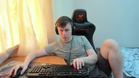 Snapshot of iliaskrislove chatting on May 30, 7:38 am iliaskris online show from May 30, 7:38 am