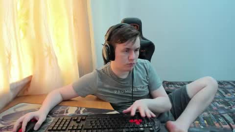 Snapshot of iliaskrislove chatting on May 31, 12:34 pm iliaskris online show from May 31, 12:34 pm