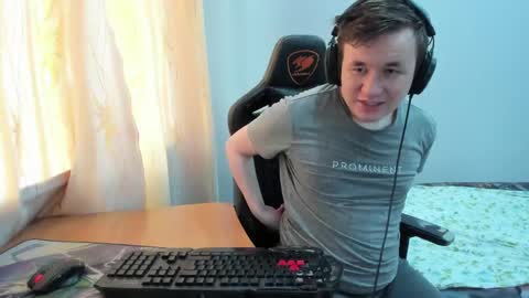Snapshot of iliaskrislove chatting on June 3, 6:49 am iliaskris online show from June 3, 6:49 am