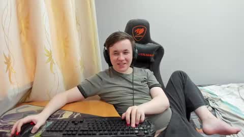 Snapshot of iliaskrislove chatting on June 7, 12:37 am iliaskris online show from June 7, 12:37 am