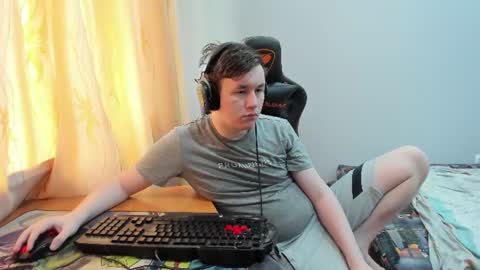 Snapshot of iliaskrislove chatting on June 16, 2:58 am iliaskris online show from June 16, 2:58 am