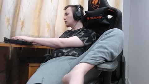 lord online show from November 22, 8:13 am