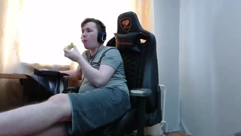 lord online show from June 5, 12:22 pm