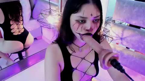 ILY   online show from June 28, 3:23 am