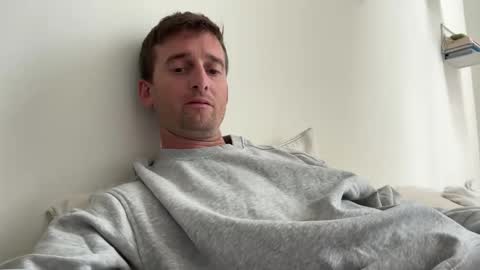 illbeurdadddyyy69 online show from May 4, 10:44 am
