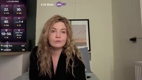 Snapshot of illuminea chatting on December 16, 8:47 pm Jenny online show from December 16, 8:47 pm